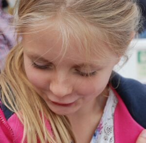 マッチングアプリでよくある写真とプロフィールが合わない例とは？