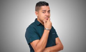 マッチングアプリで男性に好印象を与えるプロフィール写真の撮り方は？